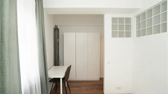 Apartments in Location is not specified - photo 5