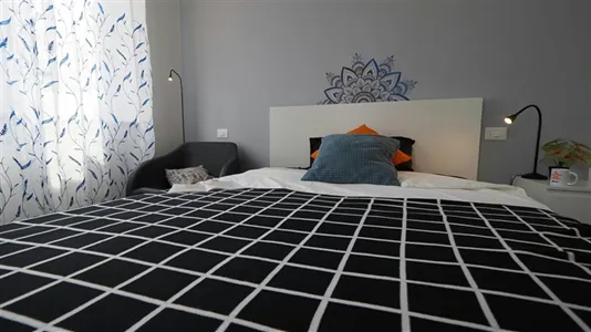 Rooms in Turin - photo 2