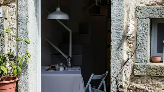 Houses in La Spezia - photo 7