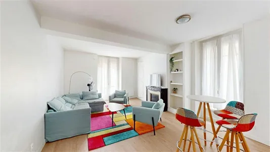 Apartments in Grenoble - photo 3