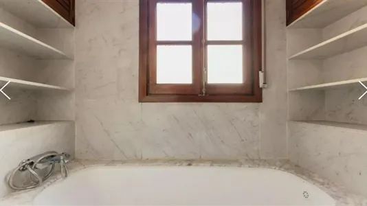 Rooms in Valencia Extramurs - photo 9