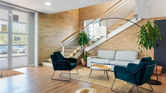 Apartments in Dos Hermanas - photo 4