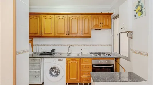 Rooms in Jerez de la Frontera - photo 8