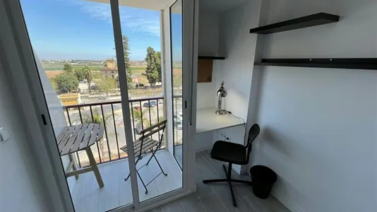 Apartments in Burjassot - photo 8