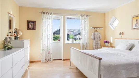 Houses in Halmstad - photo 6