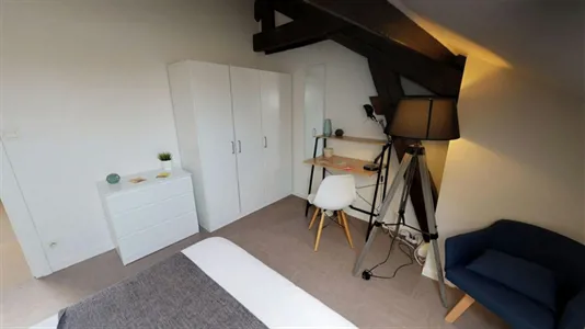 Rooms in Lyon - photo 3