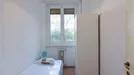 Room for rent, Roma Municipio IX – EUR, Rome, Via Dodecaneso, Italy