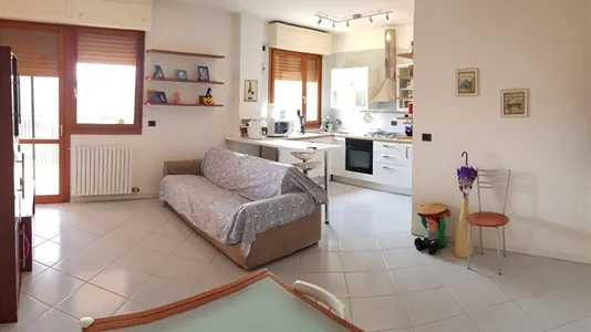 Apartments in Casalecchio di Reno - photo 4