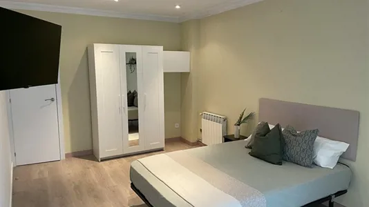 Rooms in Esplugues de Llobregat - photo 3