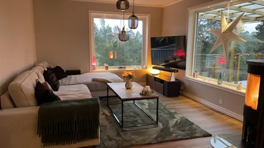 Houses in Österåker - photo 5