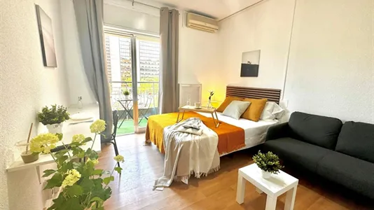 Rooms in Madrid Centro - photo 1