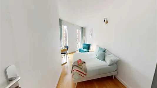 Rooms in Paris 19ème arrondissement - photo 4