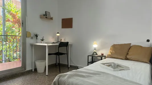 Rooms in Tavernes Blanques - photo 2