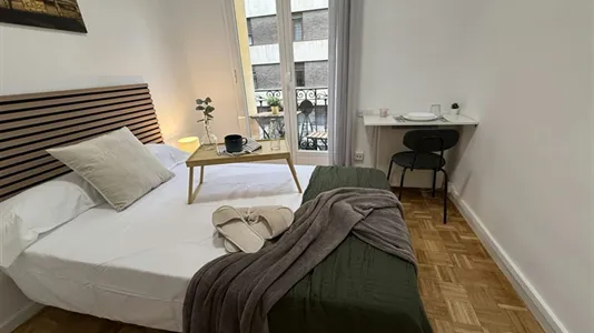 Rooms in Madrid Chamberí - photo 7