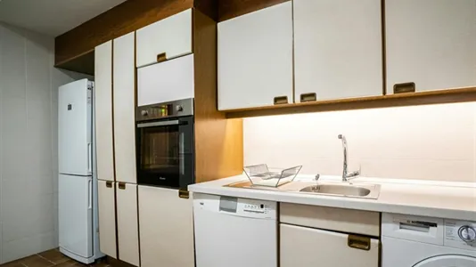 Rooms in Madrid Chamartín - photo 7