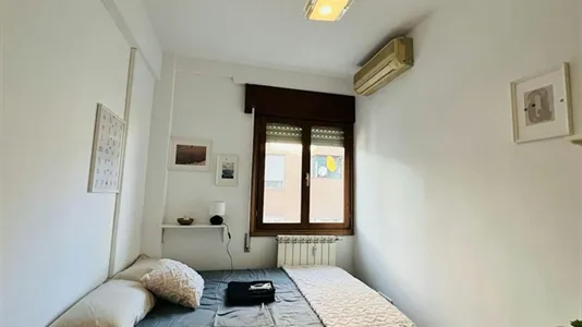 Rooms in Madrid Salamanca - photo 9