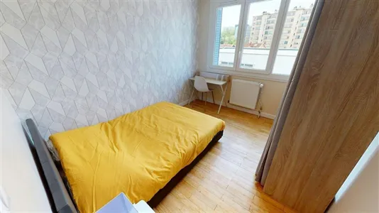 Rooms in Grenoble - photo 3