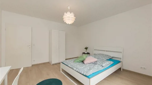 Rooms in Berlin Neukölln - photo 3
