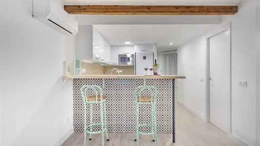 Apartments in Barcelona Ciutat Vella - photo 7