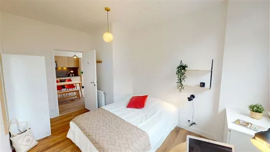 Rooms in Nanterre - photo 3