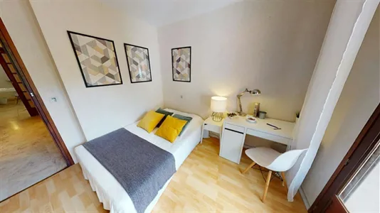 Rooms in Toulouse - photo 3
