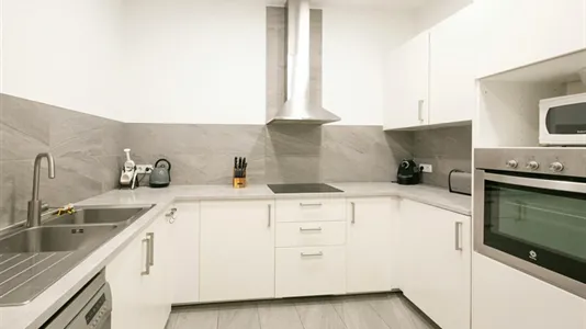 Rooms in Barcelona Eixample - photo 6