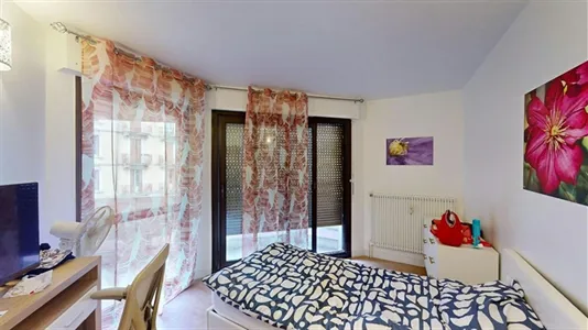 Rooms in Saint-Julien-en-Genevois - photo 4