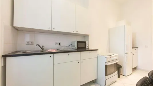 Rooms in Berlin Charlottenburg-Wilmersdorf - photo 9