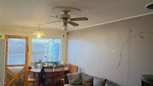 Houses in Norrtälje - photo 1