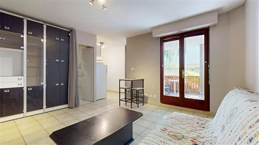 Apartments in Grenoble - photo 4