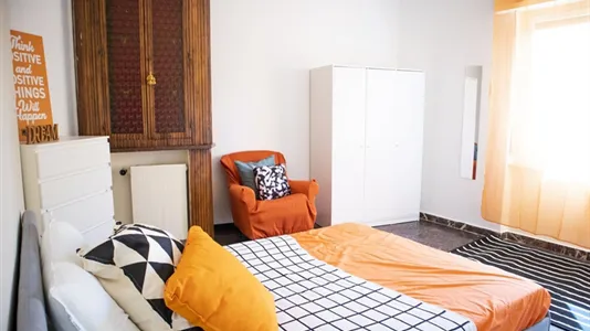 Rooms in Cagliari - photo 9