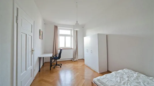 Rooms in Location is not specified - photo 1