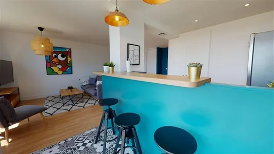 Rooms in Lyon - photo 9