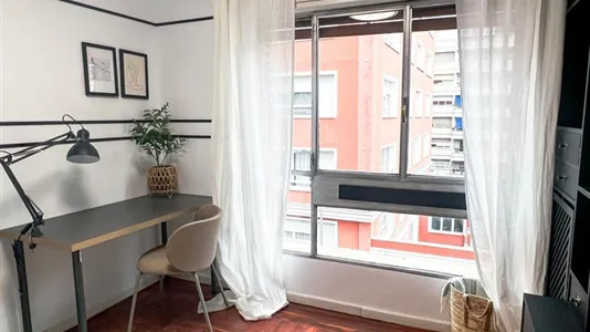 Rooms in Madrid Moncloa-Aravaca - photo 2