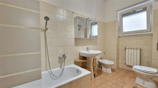 Rooms in Roma Municipio VIII – Appia Antica - photo 7