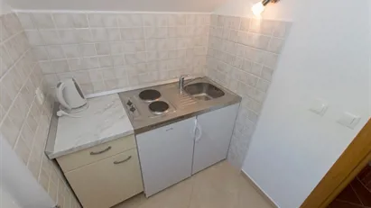 Apartment for rent in Brela, Splitsko-Dalmatinska