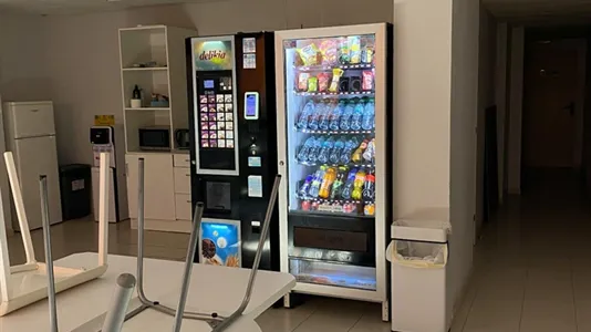 Rooms in Barcelona Ciutat Vella - photo 7