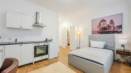 Apartments in Berlin Mitte - photo 6