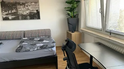 Room for rent in Munich Thalkirchen-Obersendling-Forstenried-Fürstenried-Solln, Munich