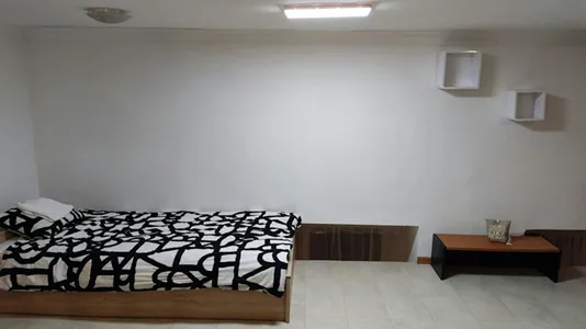 Apartments in Budapest Terézváros - photo 6