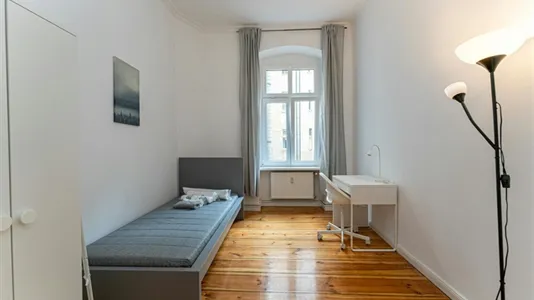 Rooms in Berlin Friedrichshain-Kreuzberg - photo 3