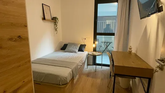Rooms in L'Hospitalet de Llobregat - photo 1