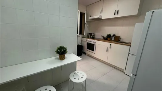 Rooms in Madrid Salamanca - photo 6