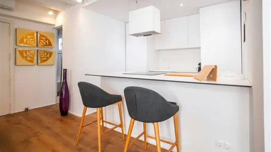 Apartments in Barcelona Ciutat Vella - photo 7