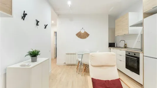 Apartments in Barcelona Les Corts - photo 8