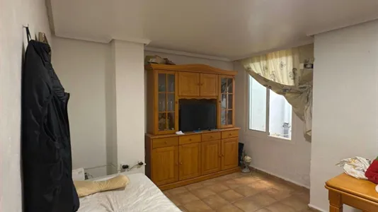 Houses in Bugarra - photo 9