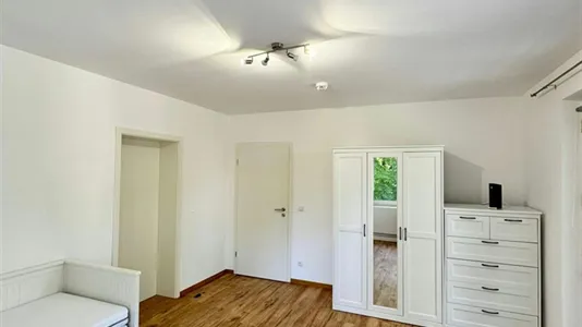 Rooms in Augsburg - photo 3
