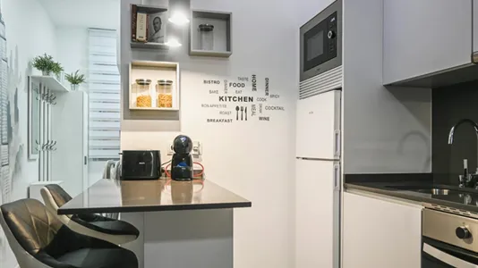 Apartments in Madrid Centro - photo 3