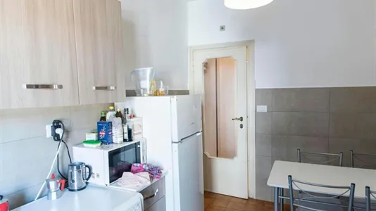 Rooms in Roma Municipio VIII – Appia Antica - photo 7