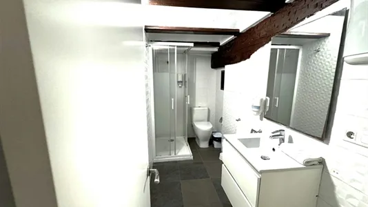 Apartments in Valencia Ciutat Vella - photo 5